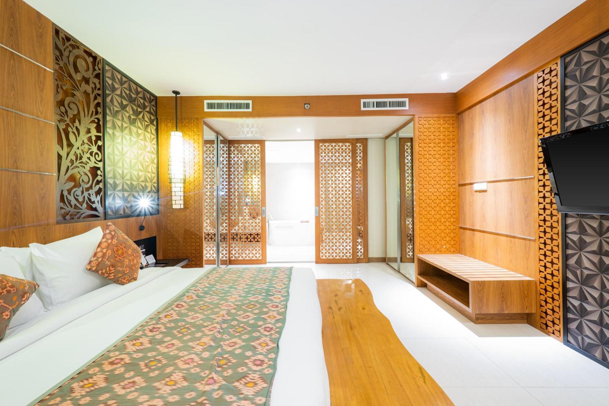 Vouk And Bali Hotel 5*