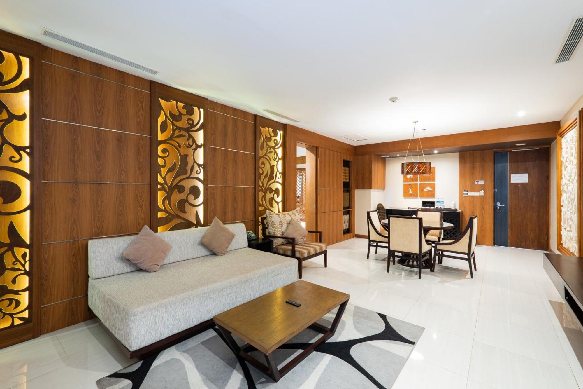 Vouk Hotel&suites Hotel