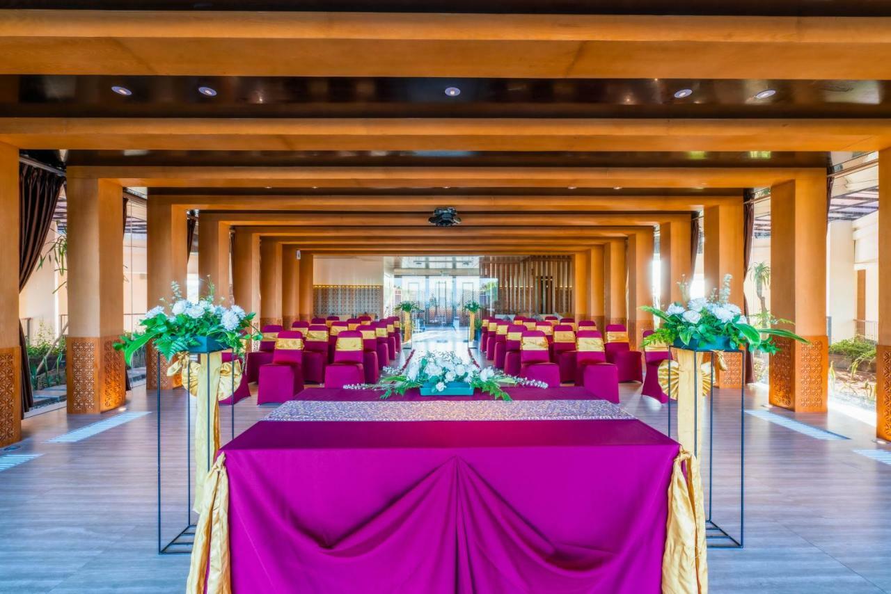 Vouk Hotel&suites Hotel